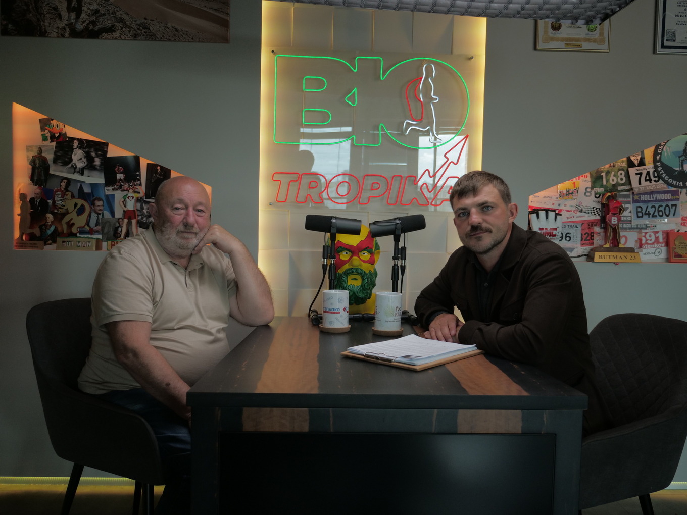 Фото с Сергеем Гутцайтом в студии