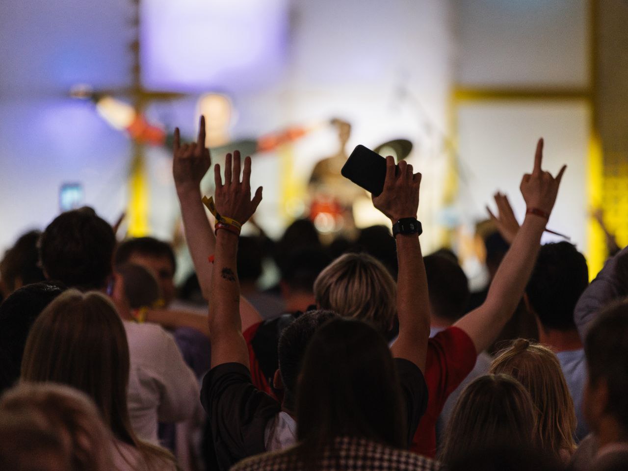 Фото с концерта бывшего солиста рок-группы “Король и Шут”