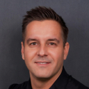 Андрей Опарин