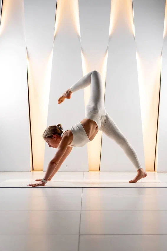 Амбасадор Дарья «8 Yoga»