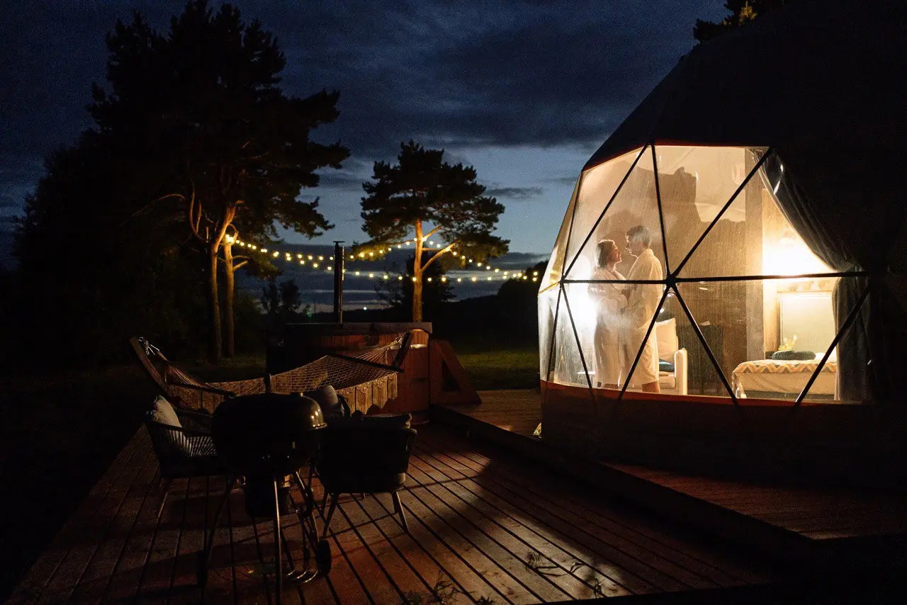 Глэмпинг Точка Немо / Naturalist.Travel