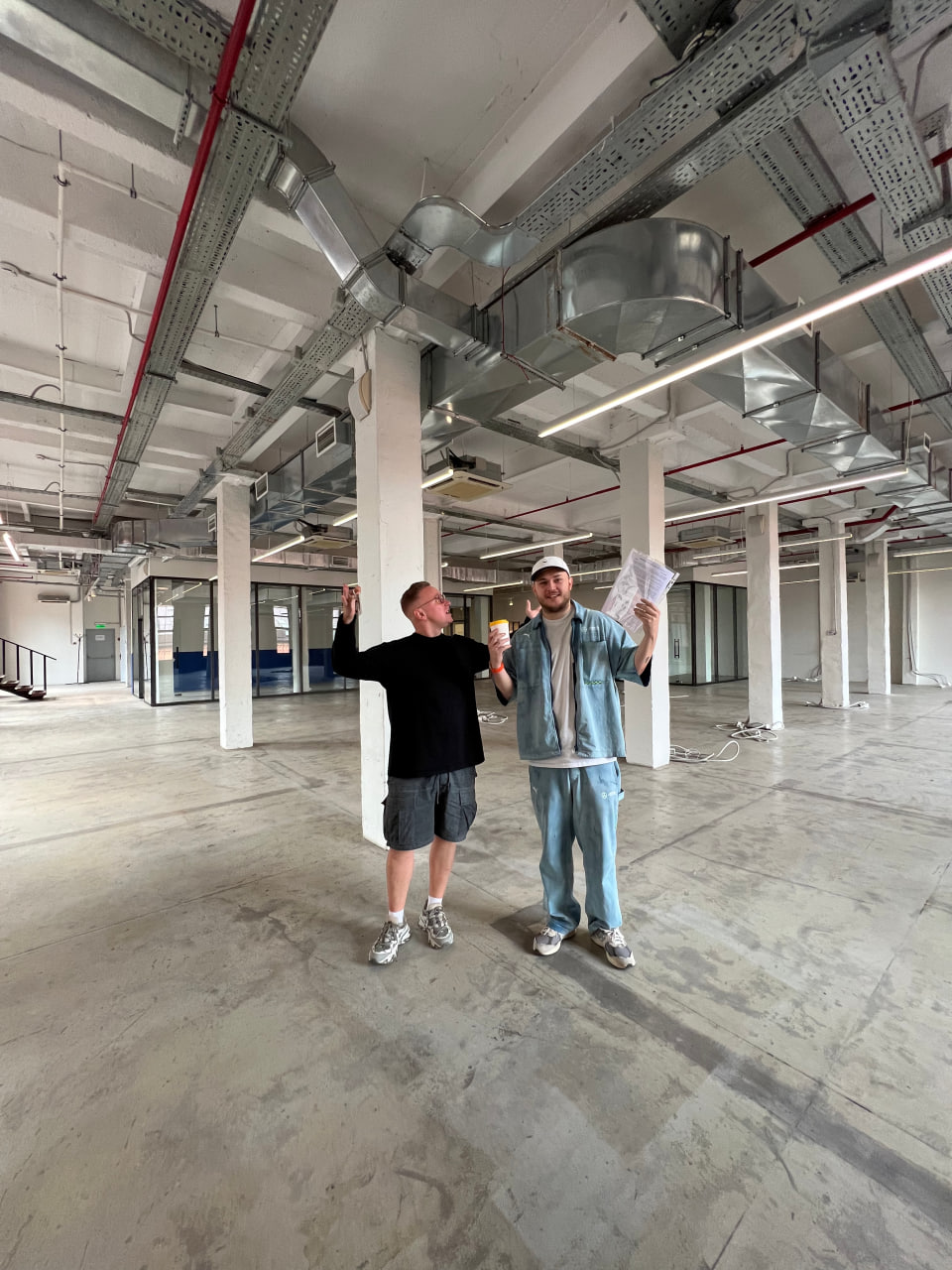 Новый офис «Джони и Клайд»