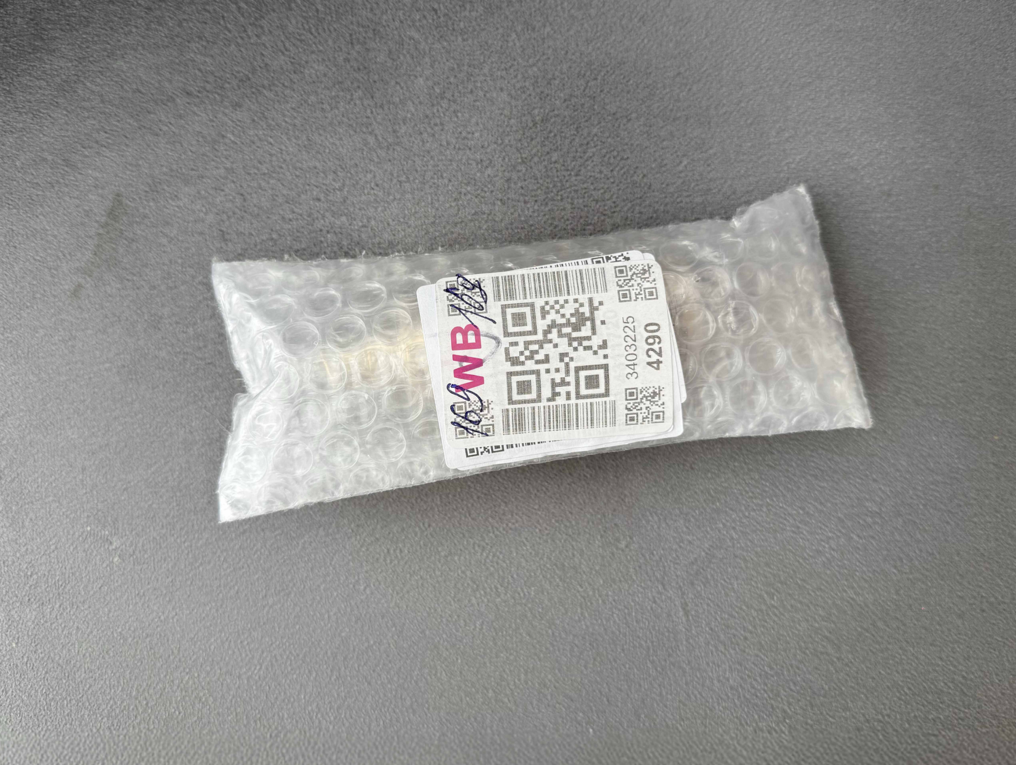 Герметичная упаковка косметики на Wildberries