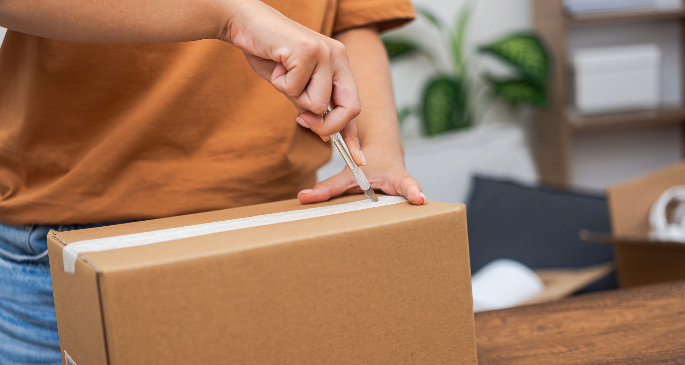 Аналитики выяснили, на каких маркетплейсах покупают товары разные поколения россиян