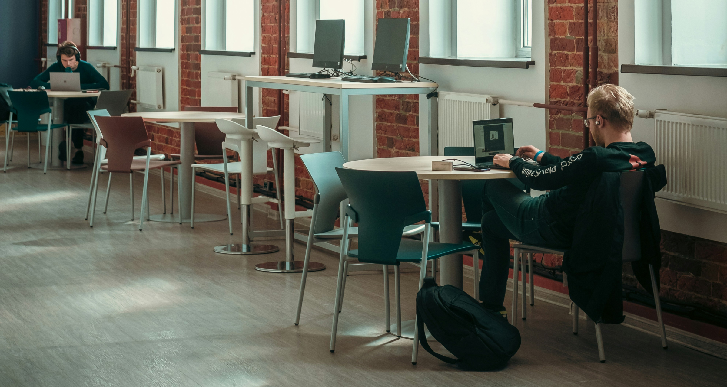 Большинство зумеров меняют работу чаще, чем раз в два года