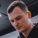 Антон Михайлов