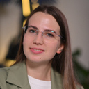 Полина Ефимова