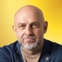 Андрей Попов