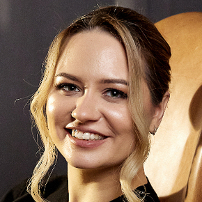 Элина Малагова