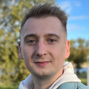 Илья Строев