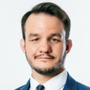 Роберт Васильев