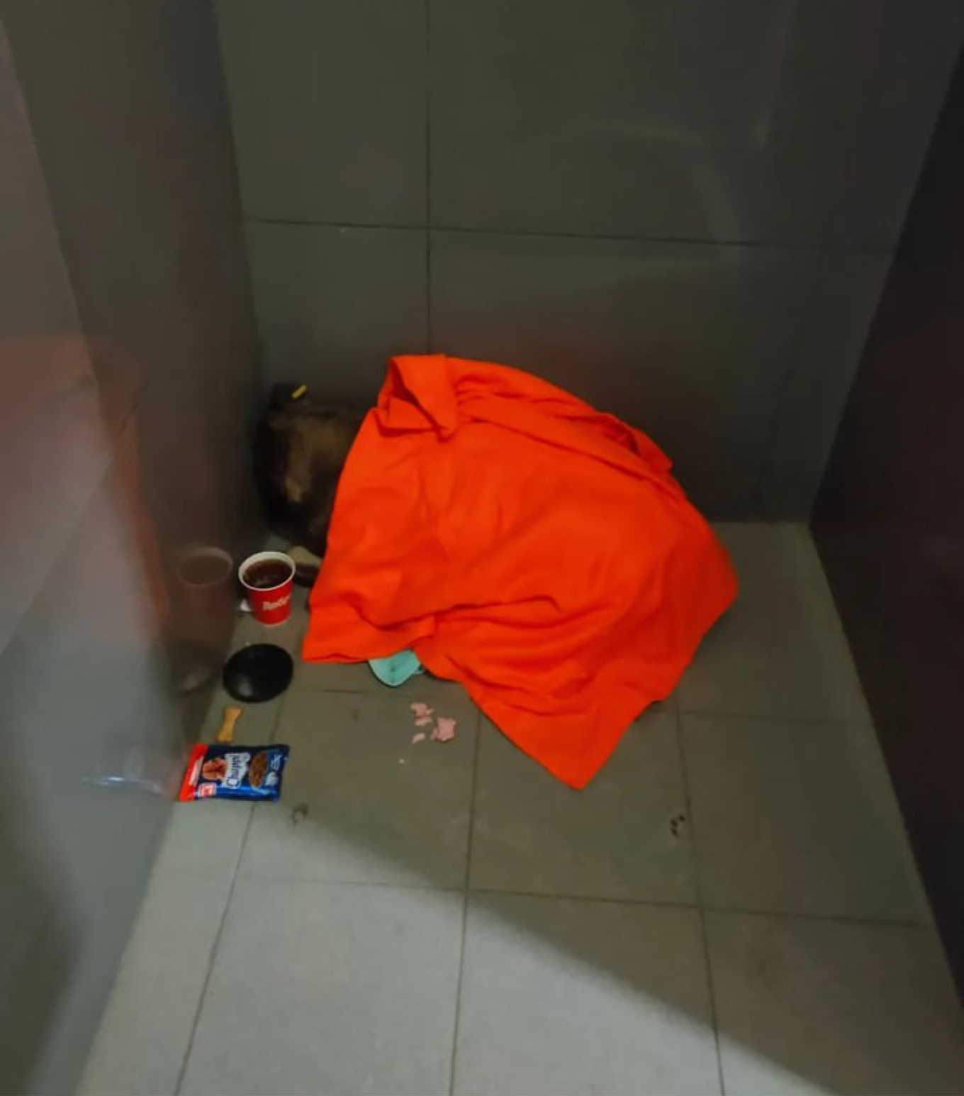 Скриншот из аккаунта курьера в Инстаграме*