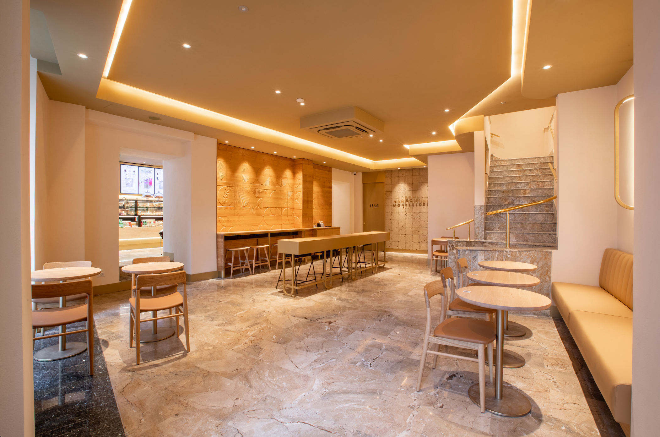 Дизайн кофейни в Италии