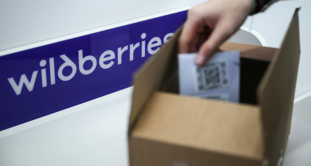 Рекламодатели сокращают размещения на Wildberries после атак на склады