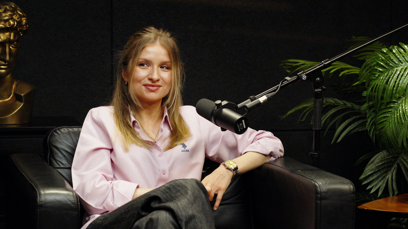 Ксения Альховская — руководитель отдела редакторского контента в «М.Видео-Эльдорадо»