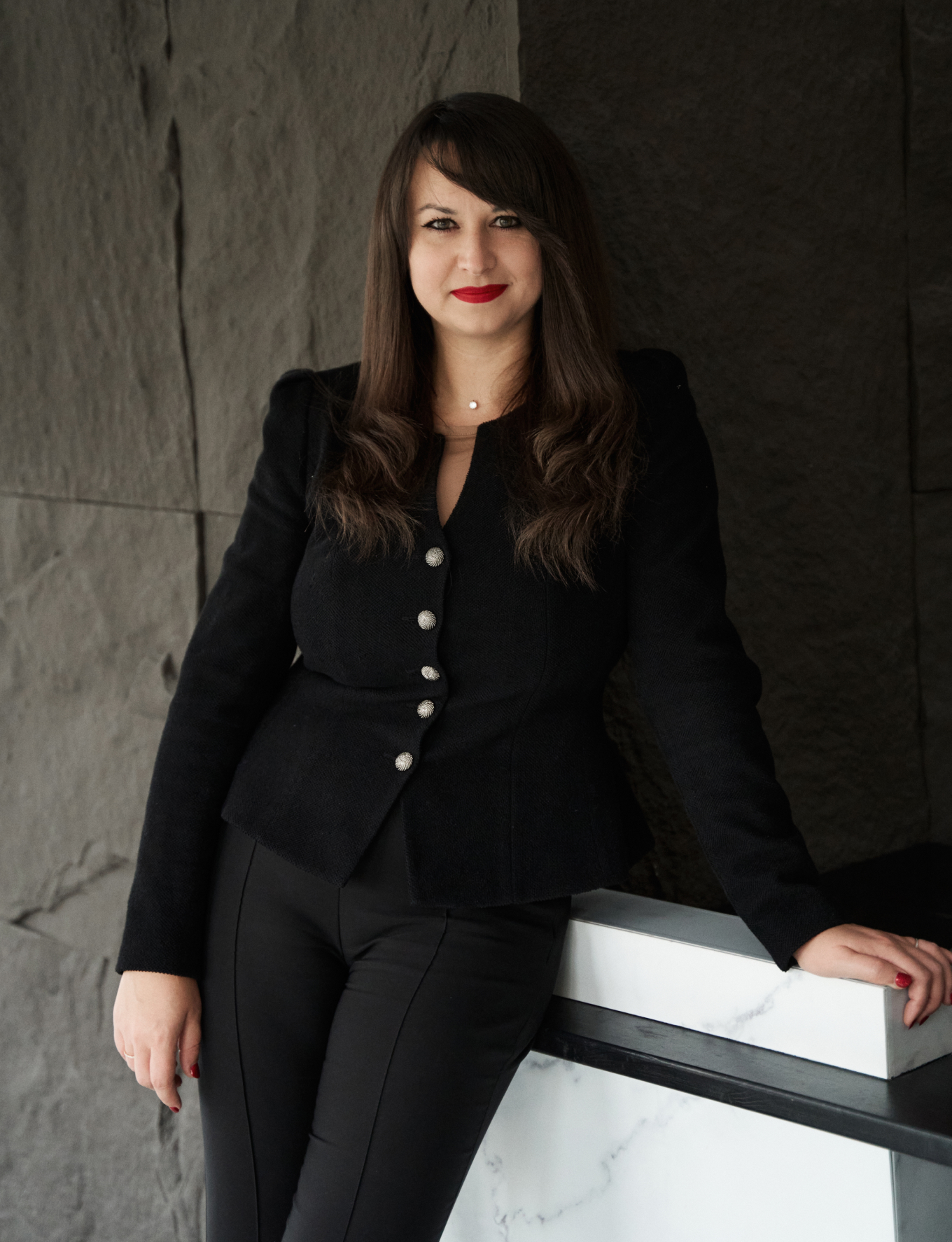 Люди в возрасте до 45 лет чаще сами планируют путешествия