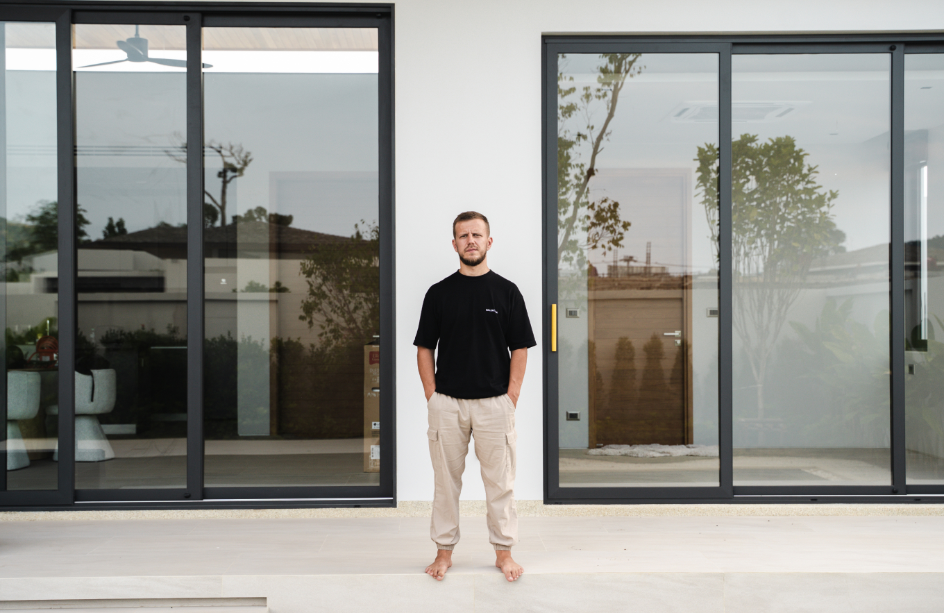 Наем дает базу и ощущение безопасности