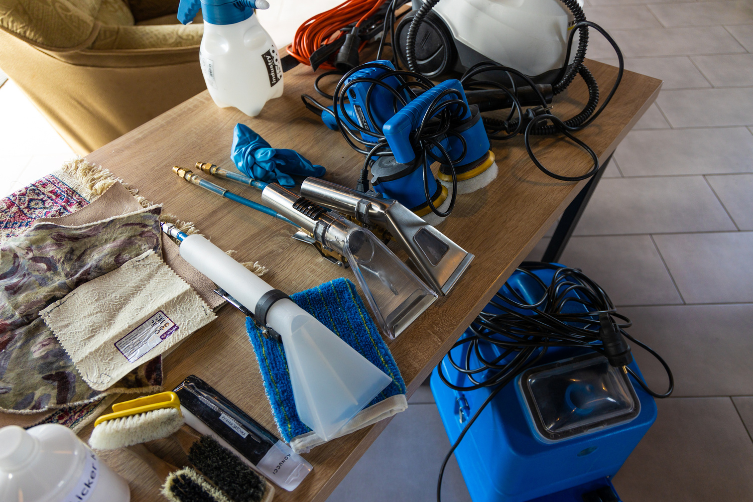 Оборудование для химчистки мебели