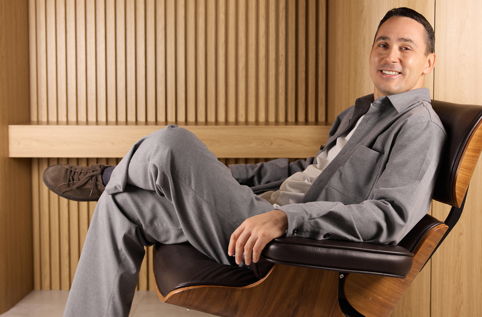 Восемь лет я работал в найме и параллельно развивал собственный проект