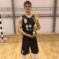 Влад Купташкин