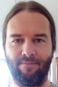 Андрей Колесников