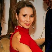 Анна Касенова
