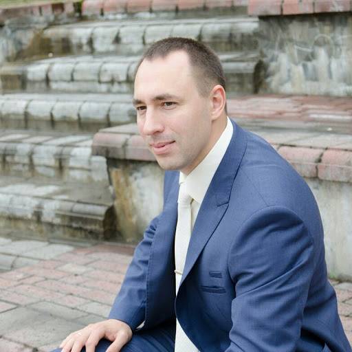 Константин Попов