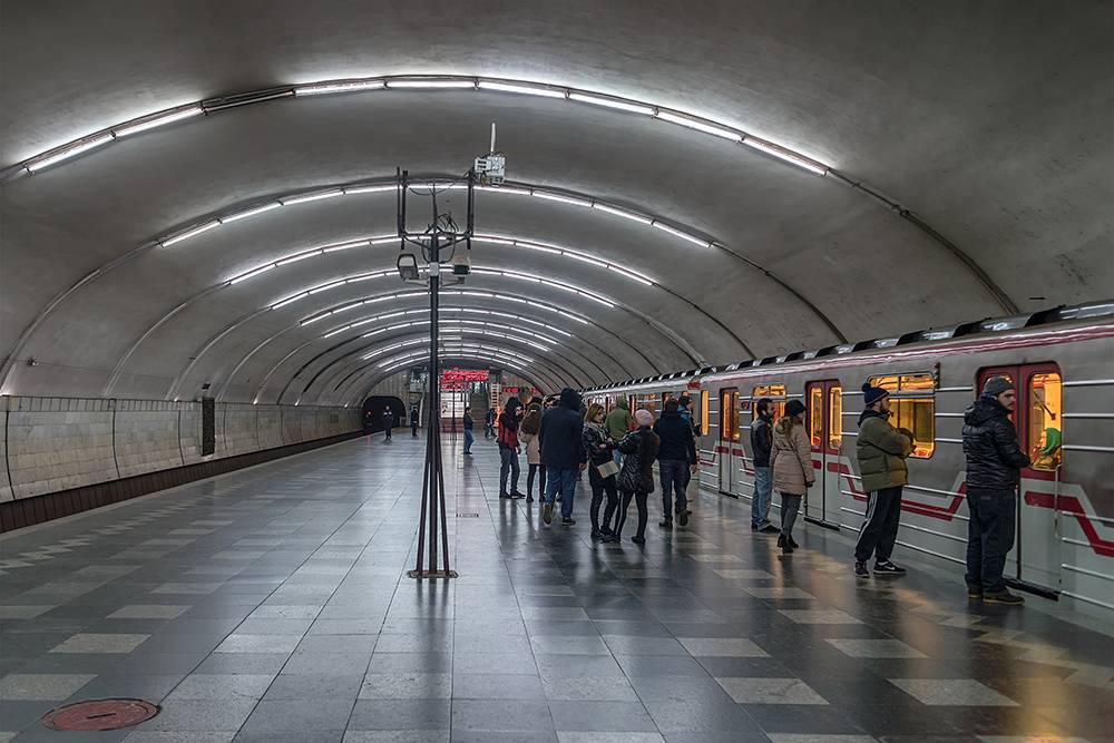 Метро в Тбилиси ничем не примечательно. Источник: Shutterstock / Fotiy_Svetlana