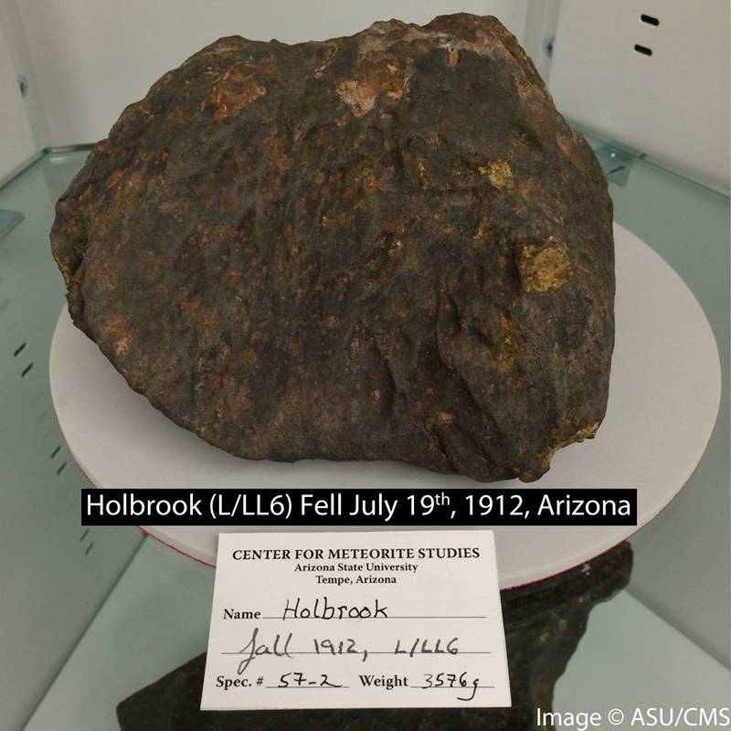 В 1912&nbsp;году в США прошел метеоритный шторм. Тогда в штате Аризона упало более 14&nbsp;тысяч метеоритов, один из них на фотографии. Источник: meteorites.asu.edu