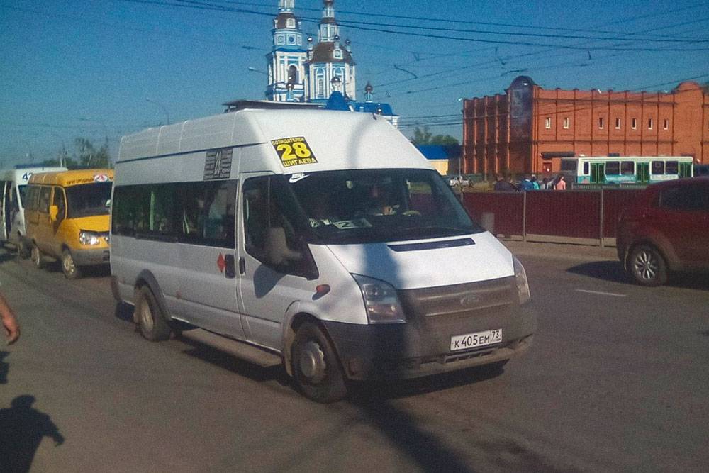 Маршрутки в Ульяновске — основной вид транспорта. Фото: группа «Ульяновск-онлайн» во Вконтакте