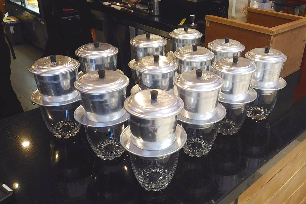 Кофе в таком заварнике получается не хуже, чем из кофемашины