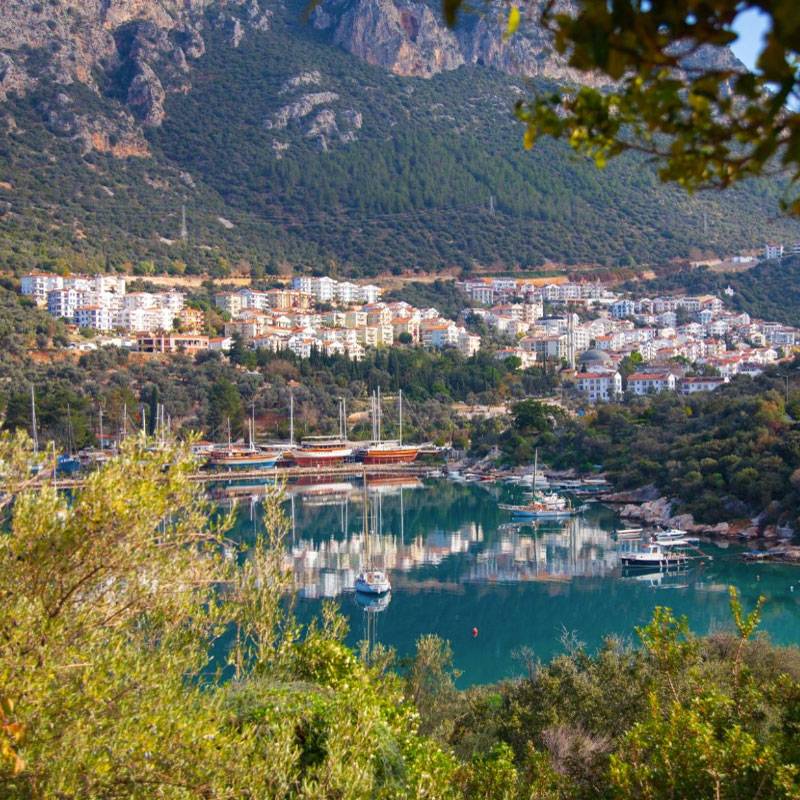 Это Каш — город богатых европейских пенсионеров, а теперь еще и русских айтишников