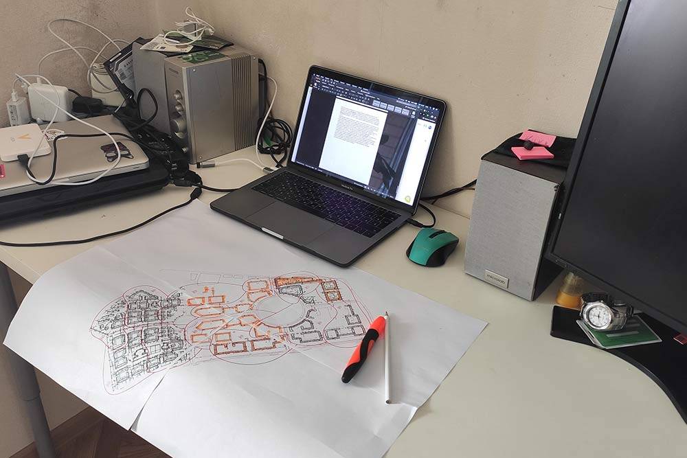 Уютное рабочее место. Мое рабочее место. Рабочее место. Рабочее место it настройщика в офисе. Mine working place.