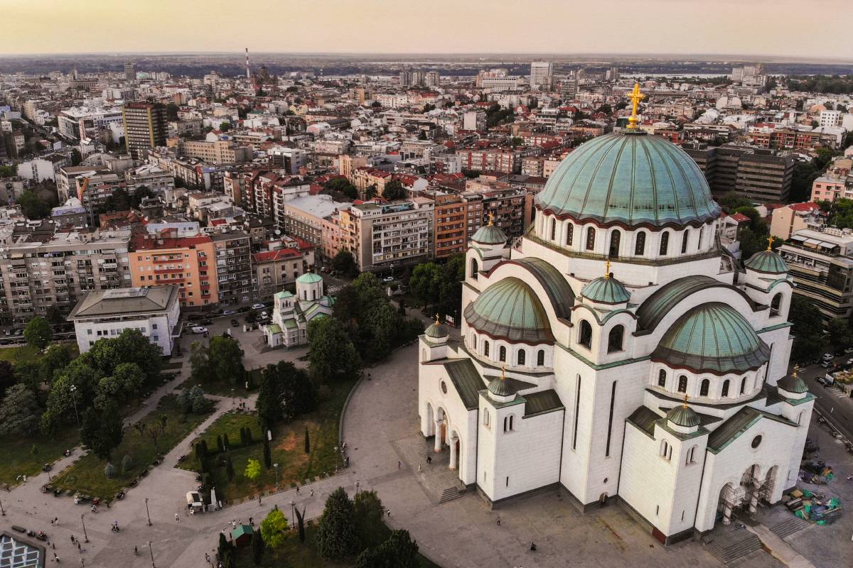 Купол собора Святого Саввы больше, чем у храма Христа Спасителя в Москве