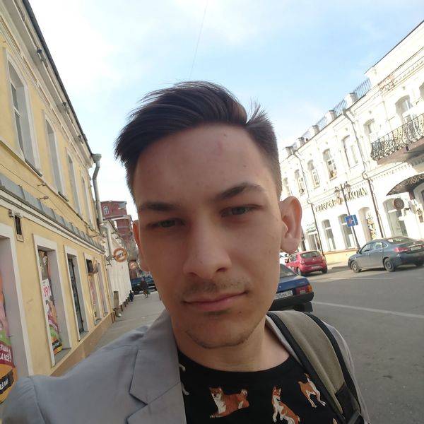 Василий Пивоваров