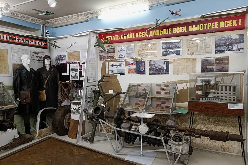 В Жуковском музее истории покорения неба множество интереснейших экспонатов, связанных с авиацией и космонавтикой