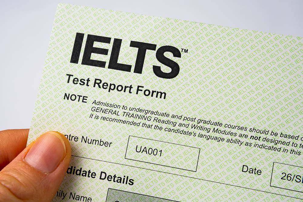 Думаю, невозможность сдать IELTS и TOEFL в России сильно усложняет жизнь. Источник:&nbsp;Ascannio&nbsp;/&nbsp;Shutterstock