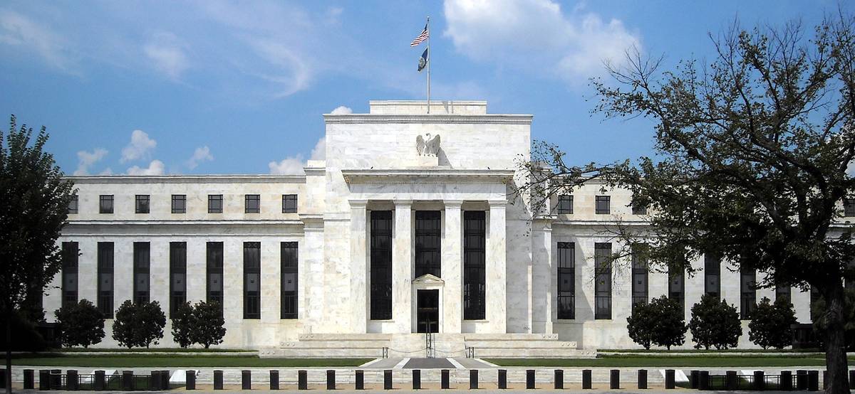 Члены ФРС проголосовали за повышение ставки в следующем году