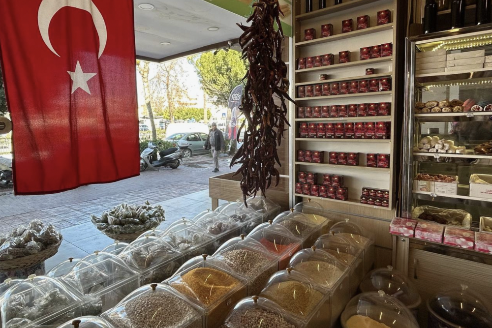 В Турции крупу можно купить не только в супермаркете, но и в лавке или на рынке на развес