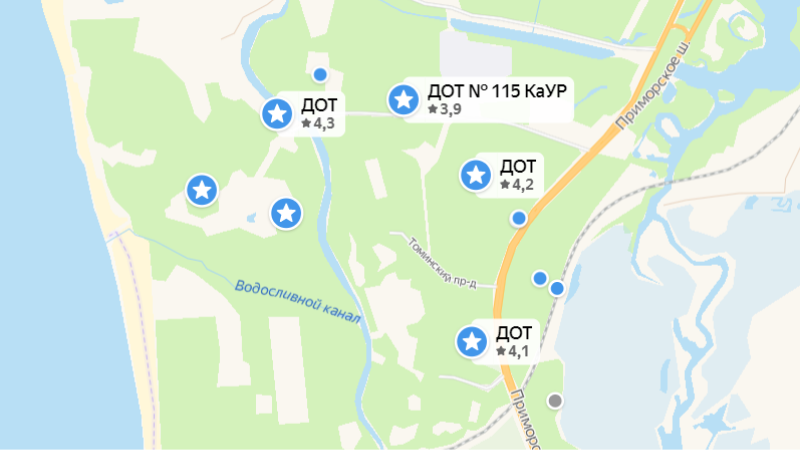 Другие доты на карте Яндекса — у поселка Белоостров и на участке между Ржавой канавой, Финским заливом и железной дорогой. К сожалению, внутрь сейчас не зайти: все закрыто на замки