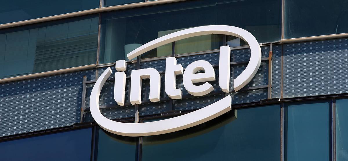 Почему акции intel упали