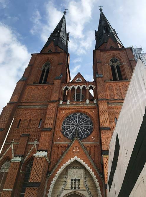Кафедральный собор Уппсалы — главный собор Церкви Швеции. В нем хранится важная реликвия — мощи покровителя Стокгольма святого Эрика