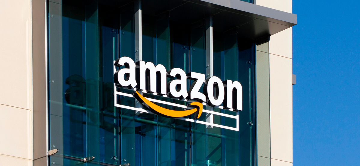 Пачка инвестновостей: Amazon против Visa и награды для доносчиков