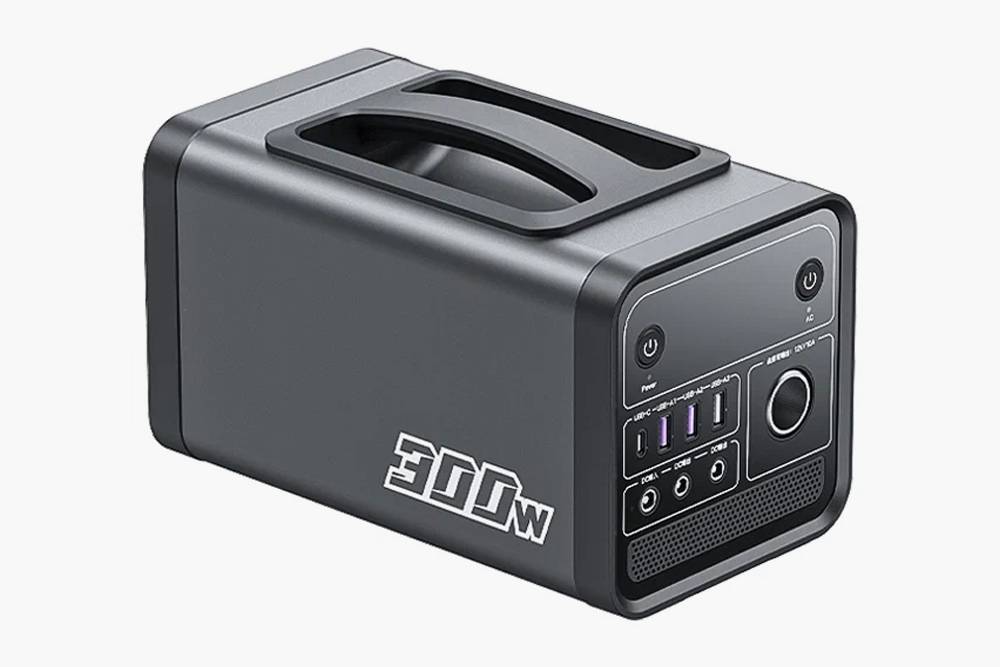 Romoss R300, 81 600&nbsp;мА·ч. Источник: market.yandex.ru