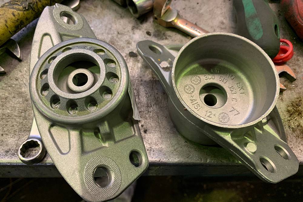 Кто сколько носит стойки стабилизатора и какая у вас фирма? Какую фирму поставить