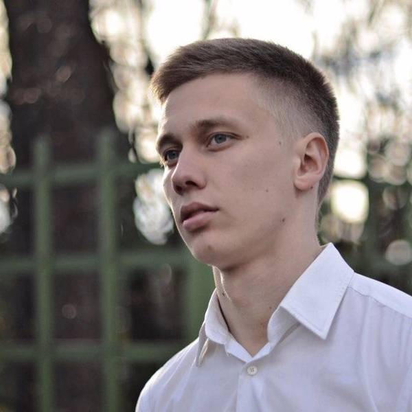 Владислав Аухадеев