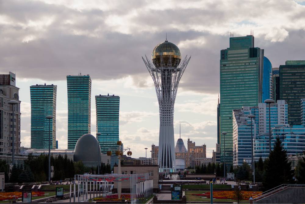 Астана выглядит как современный мегаполис. Фото: Nurlan Tastanbekov&nbsp;/ Shutterstock