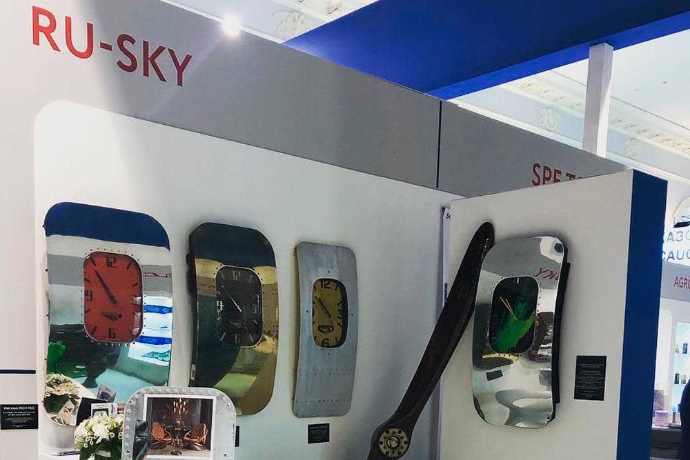 Стенд Ru-Sky на&nbsp;мебельной выставке Arabia-Expo 2019. На&nbsp;ней впервые показали копию винтов