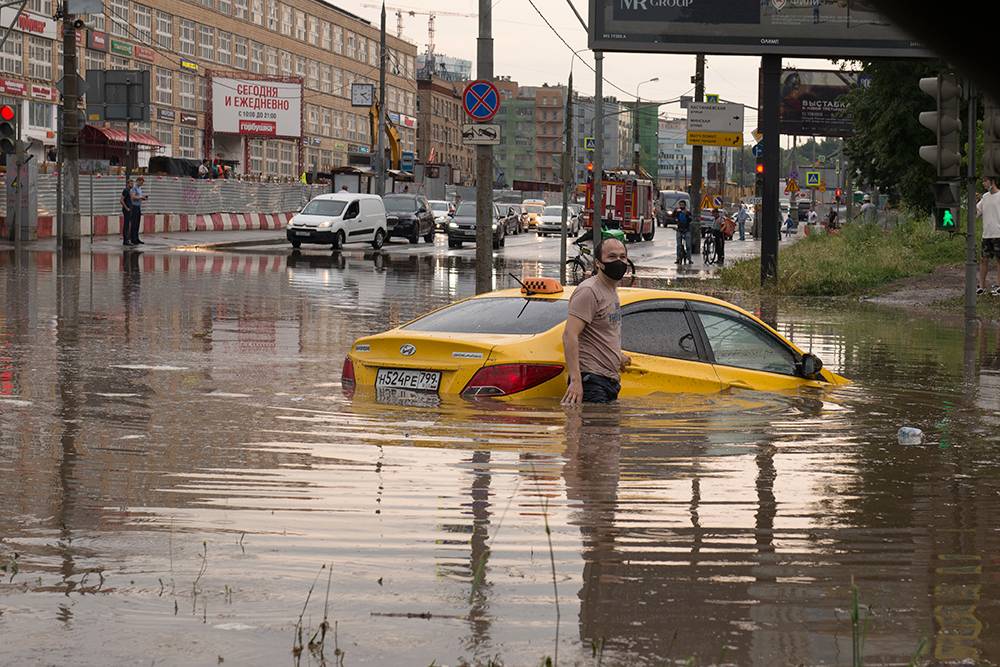 Затопило машину что делать