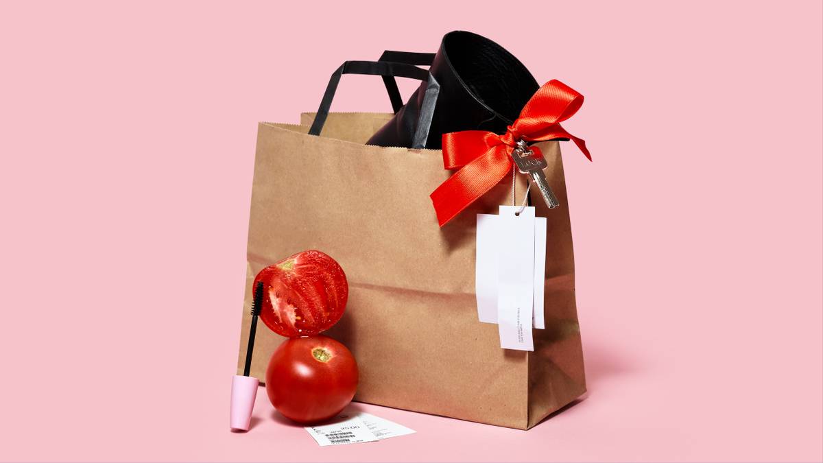 сумка с деньгами. сумка с долларами. полный кошелек с деньгами бумажными купюрами. почем нынче родина. обои деньги.